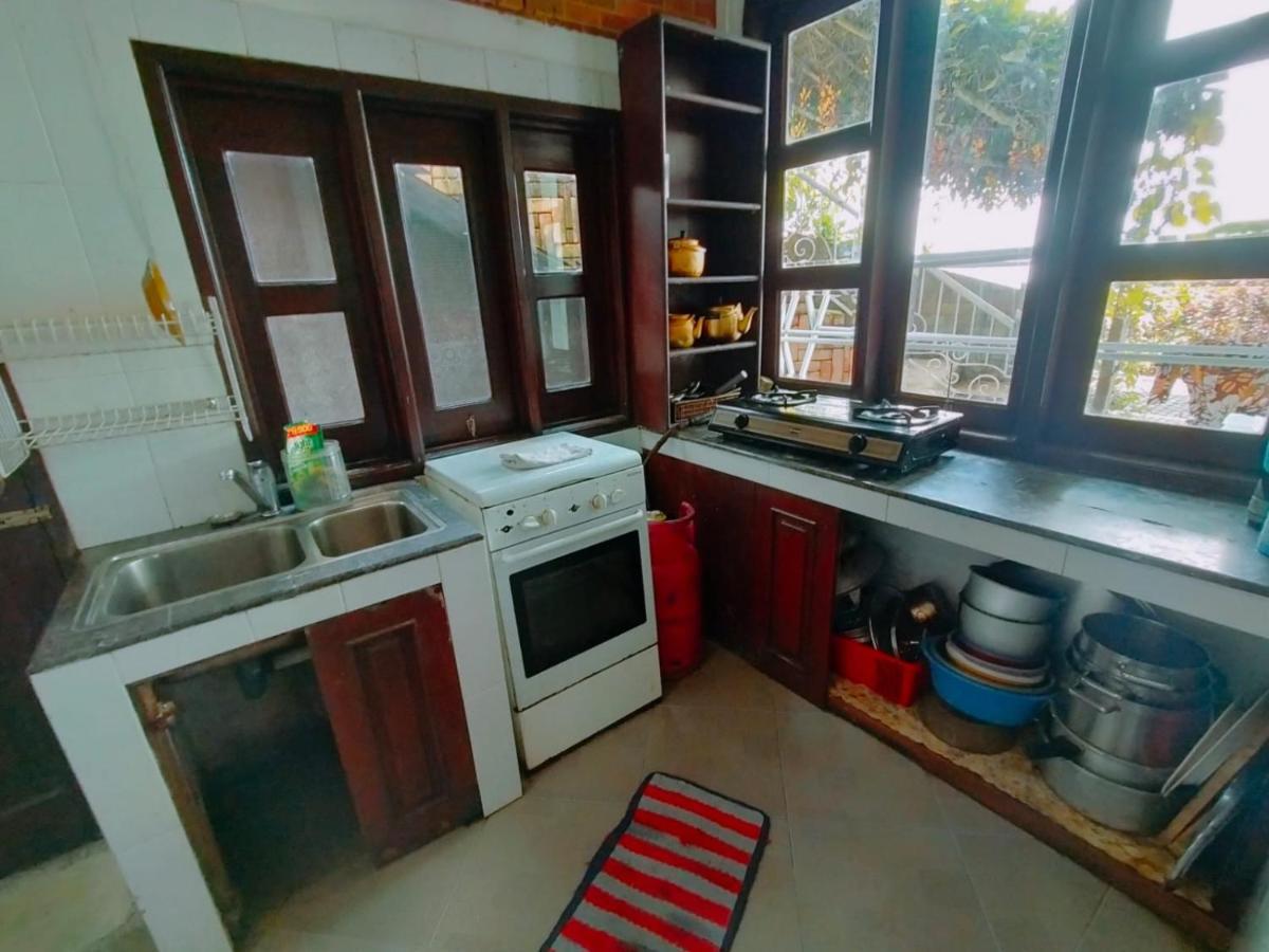 Villa Santika Puncak Pass Cimacan Exterior foto